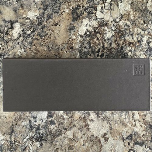 ZWILLING TWIN 1731 - 8” Chefs Knife 200mm - Cronidur 30 Steel, LC200N, Z-FiNit - Fresh Stock Dated January 2026