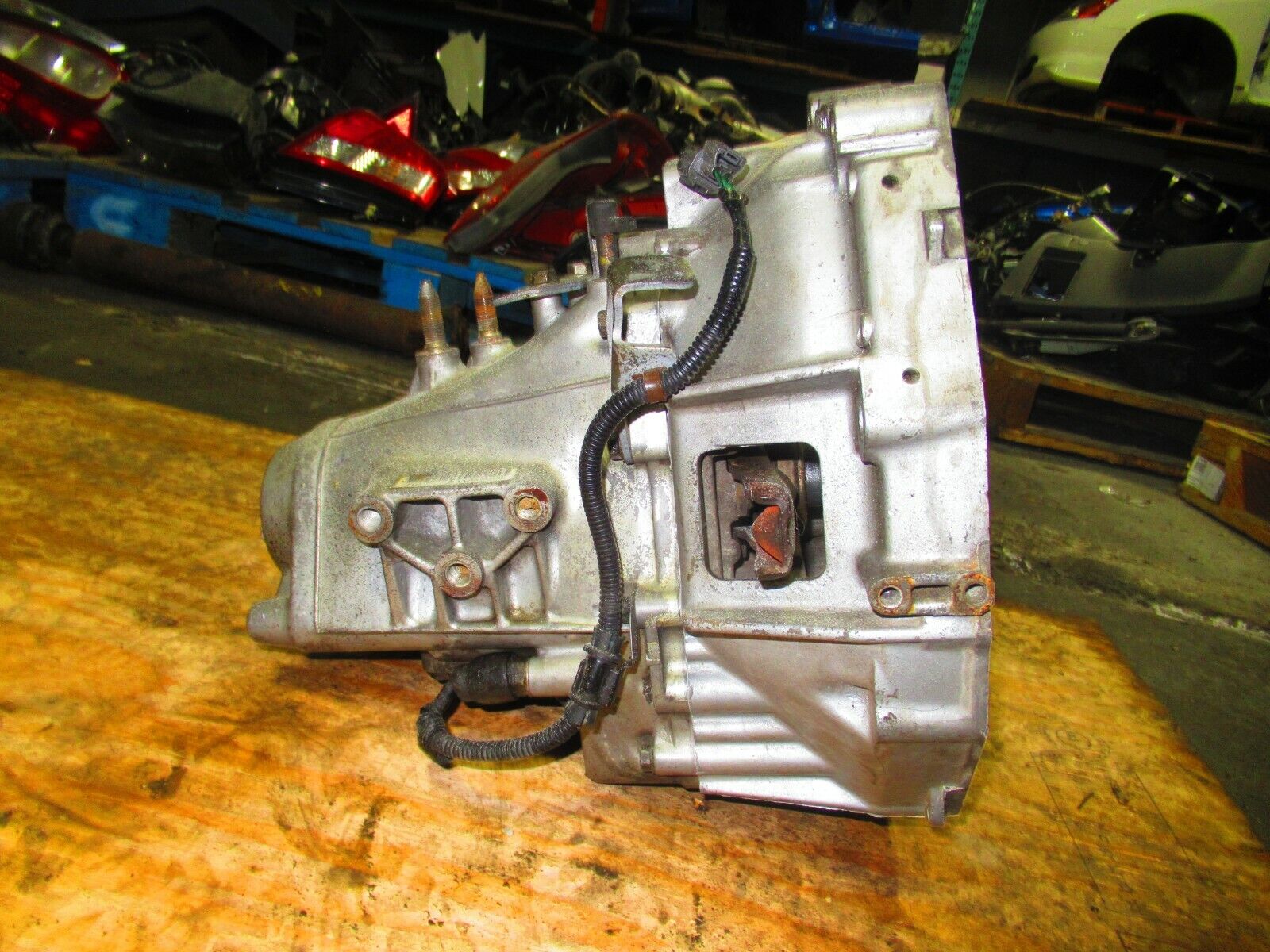 JDM 1998 B18C TYPE R LSD TRANSMISISON 5 SPEED 4.7 SPEC R LSD TRANSMISSION B18C - Fresh Stock Dated January 2026