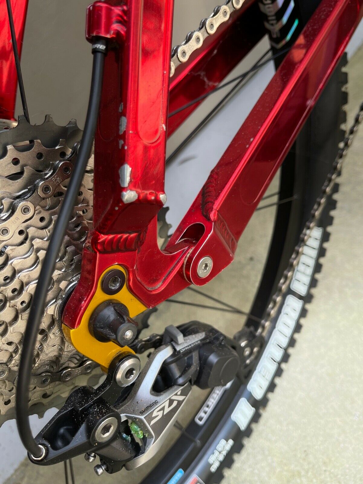 2005 Titus Switchblade, really good condition, 3.7, 4.5, 5.5 Inches travel - Fresh Stock Dated December 2025