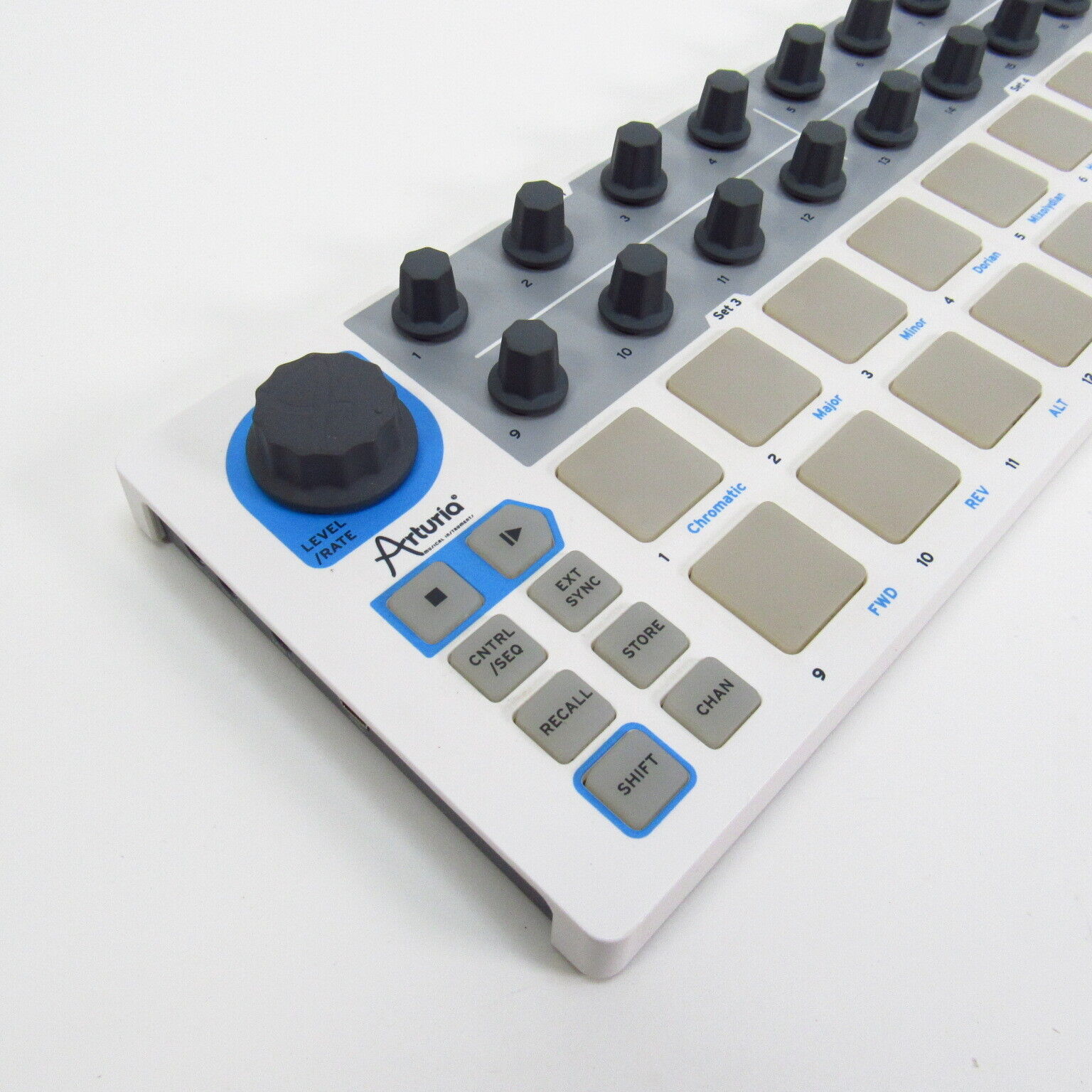 Arturia BeatStep USB MIDI Controller / Sequencer - Fresh Stock Dated December 2025