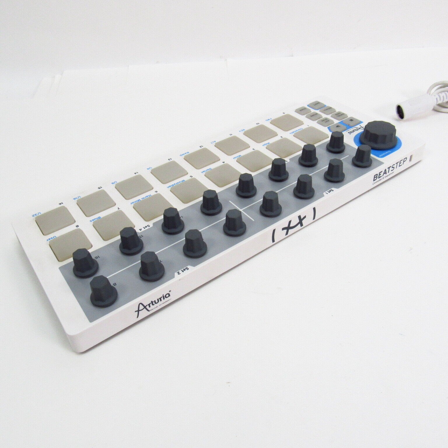 Arturia BeatStep USB MIDI Controller / Sequencer - Fresh Stock Dated December 2025