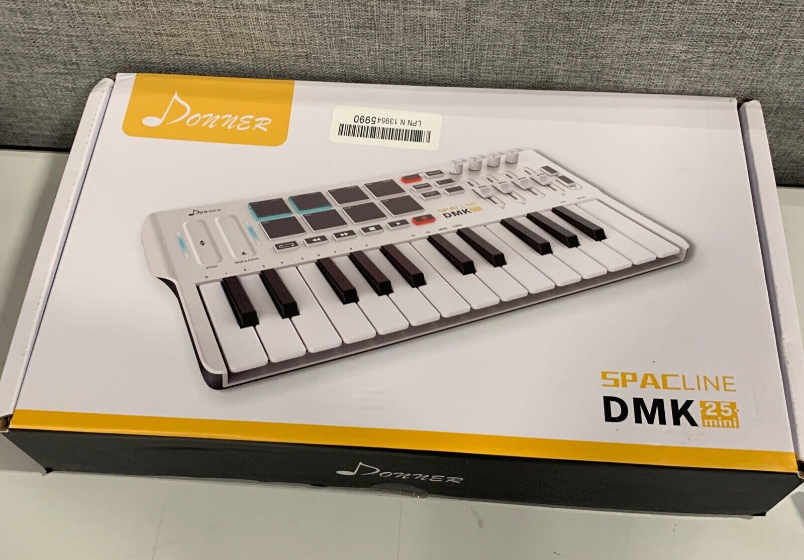 Donner Spacline DMK 25 Mini Midi Keyboard, White - Fresh Stock Dated December 2025