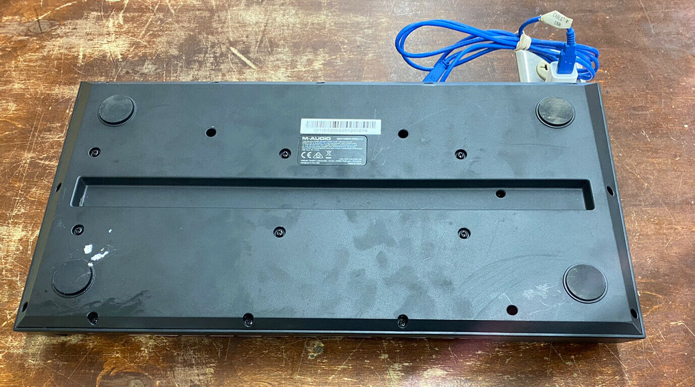 M-Audio Oxygen Pro 25 25-Key USB Powered MIDI Controller Keyboard w/ 16 Pads - Fresh Stock Dated December 2025