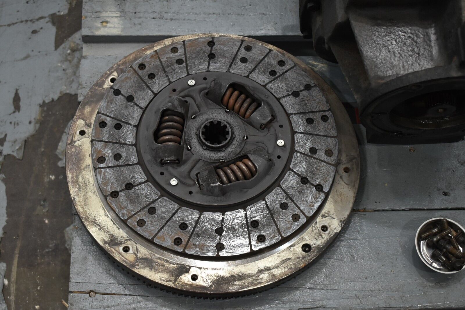 NV5600 w/ Clutch - 2004 Ram 3500 DRW Diesel #04-9332 - Fresh Stock Dated December 2025