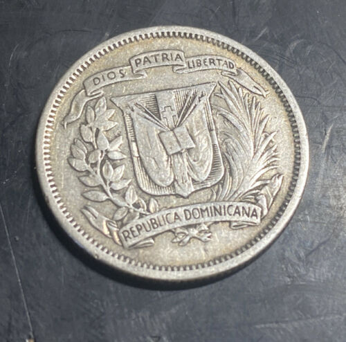 Roughly Size of Quarter 1951 Dominican Republic 25 Centavos World Silver Rare - Fresh Stock Dated December 2025