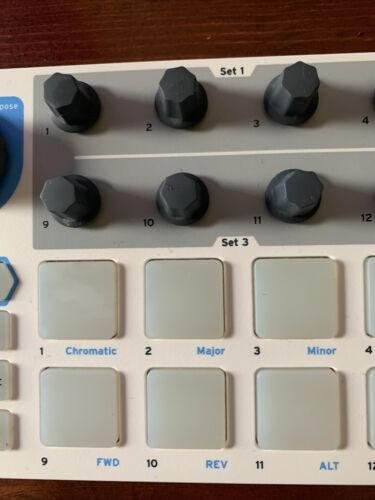 Arturia Beatstep USB/MIDI/CV Controller and Sequencer - Fresh Stock Dated December 2025