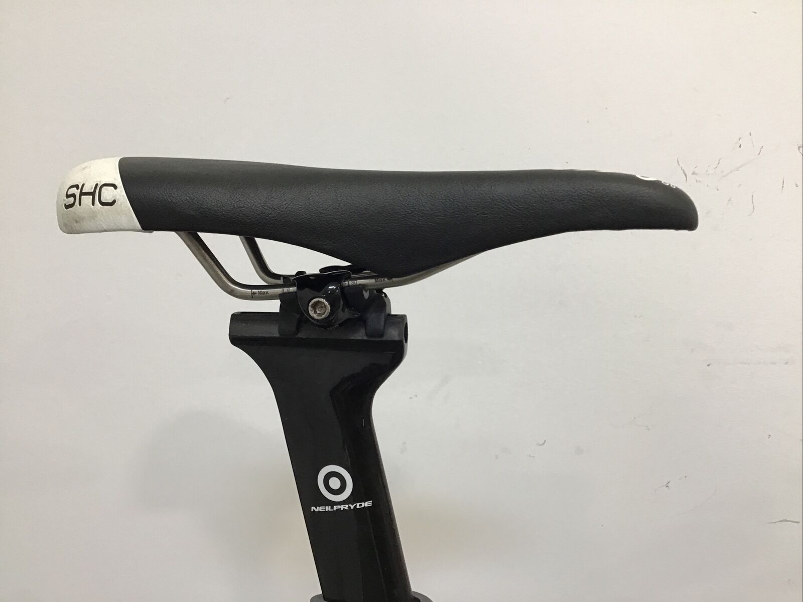 2012 NEILPRYDE Triathlon/TT Bike X-Large Carbon SRAM Red ZIPP 404 Firecrest - Fresh Stock Dated January 2026