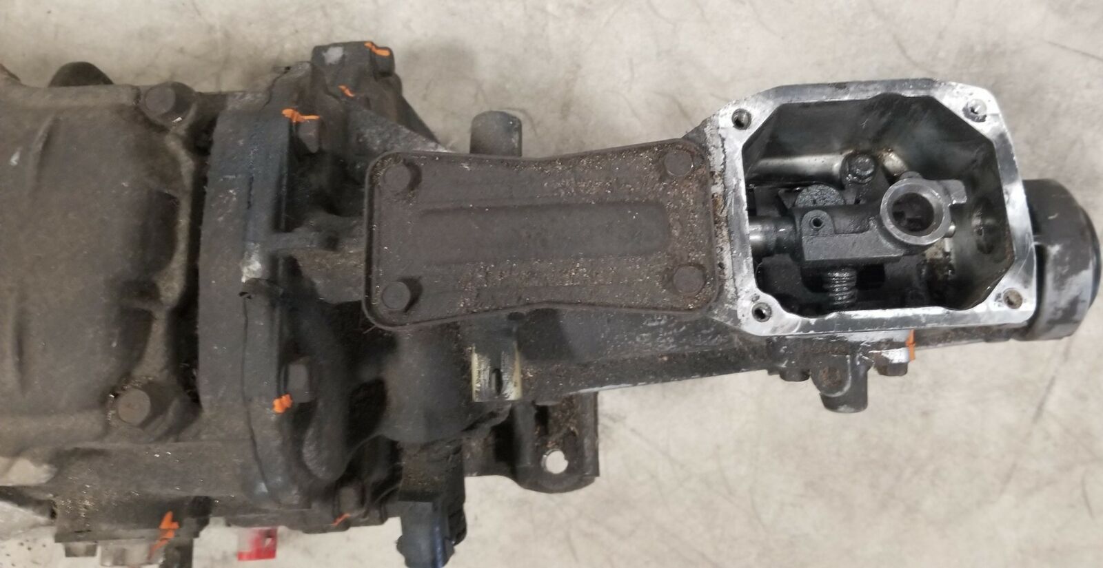 5 Speed Transmission M5R2 RKE 1989 90 91 92 1993 Thunderbird SC E9SR-AB-RKE-AA1 - Fresh Stock Dated December 2025