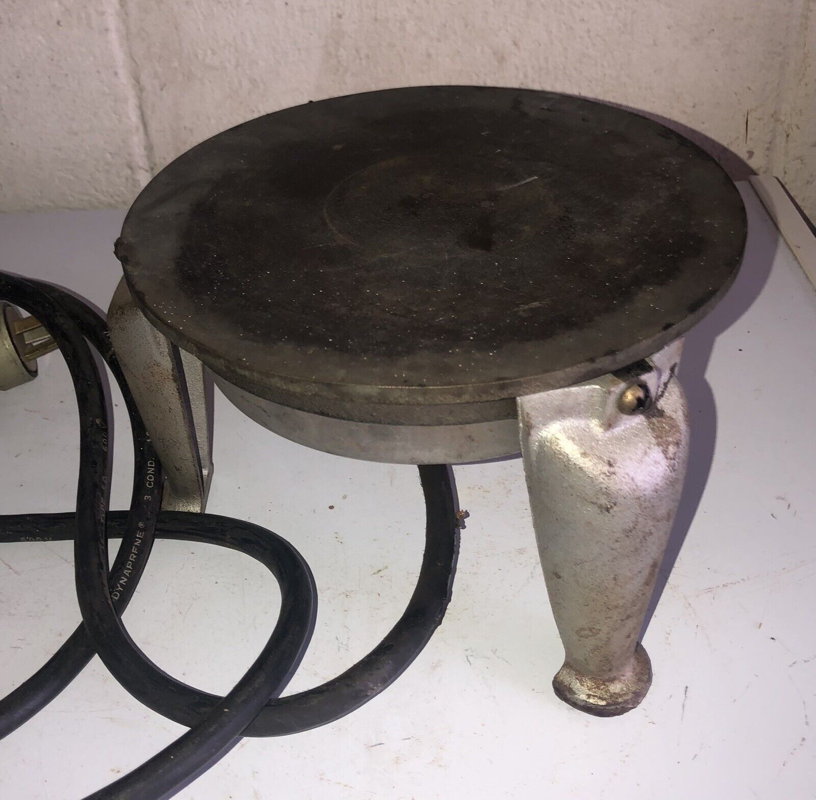Vintage Heavy Duty Electric Cast Iron Hot Plate Fisher Sciantific Co. - Fresh Stock Dated February 2026