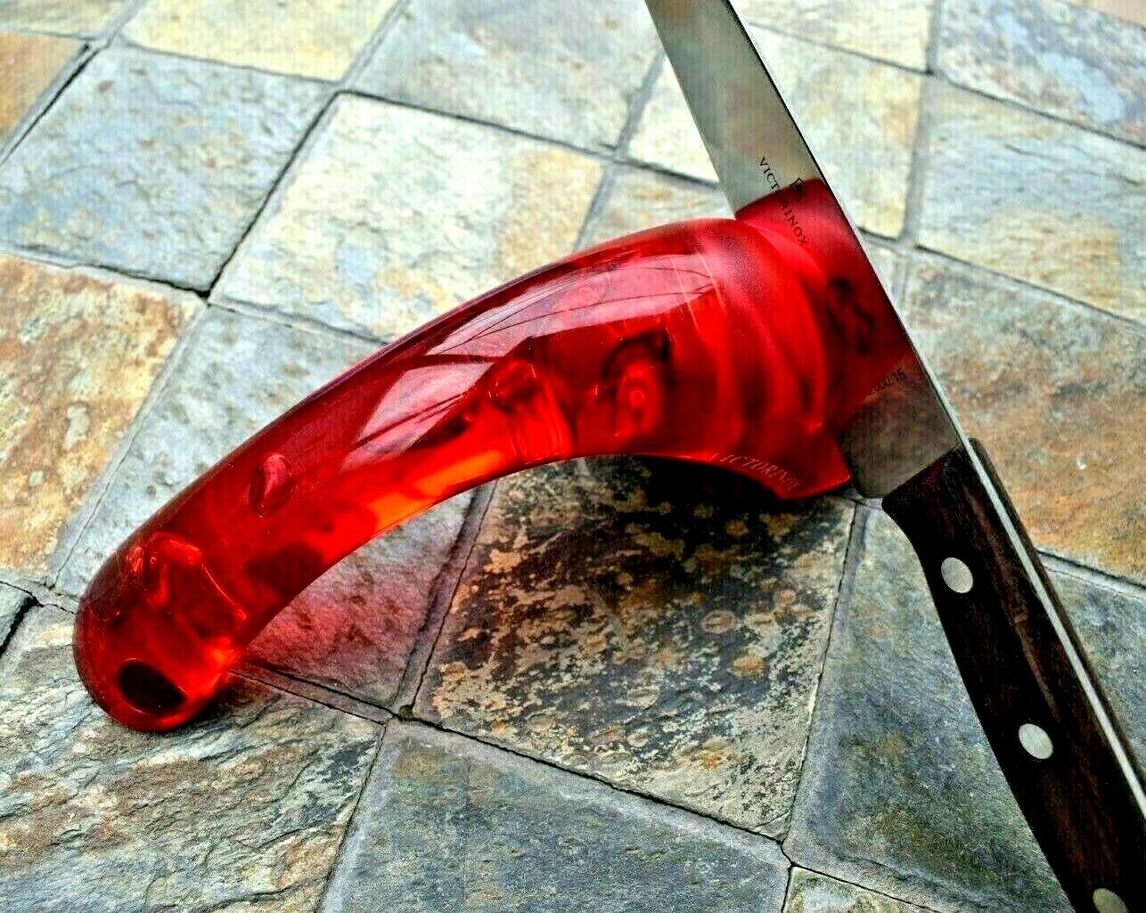 Victorinox Knife Sharpener with Ceramic Discs Adjustable Kitchen Cutlery NEW - Fresh Stock Dated February 2026