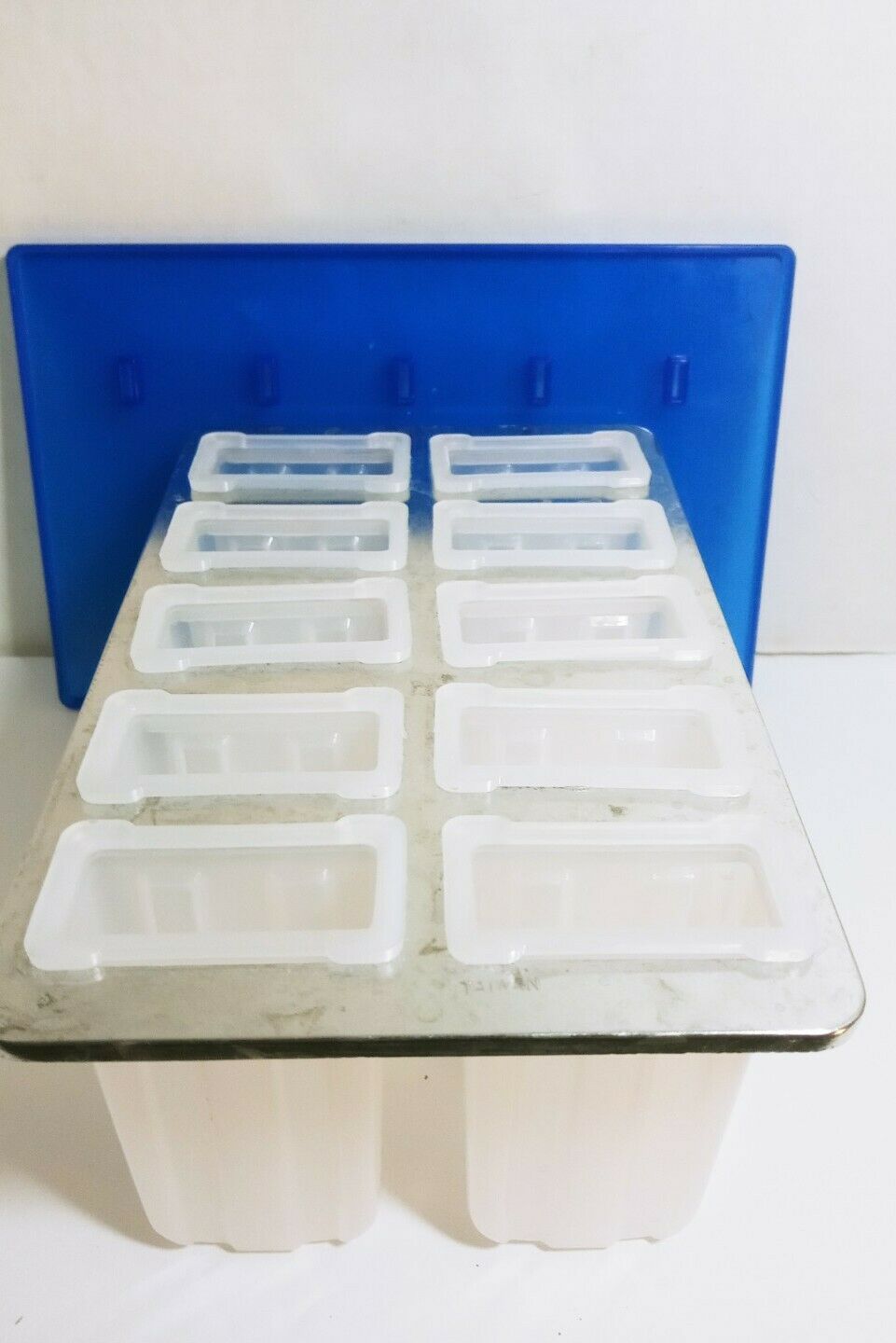 Norpro Frozen Ice Pop Maker makes 10 3oz  with 100 Wooden Treat Sticks. BPA Free - Fresh Stock Dated February 2026