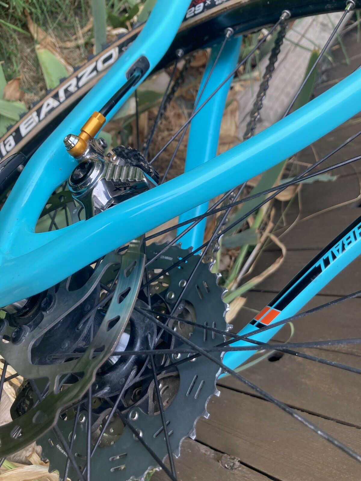 Santa Cruz Highball Carbon C- Large XTR - Fresh Stock Dated December 2025