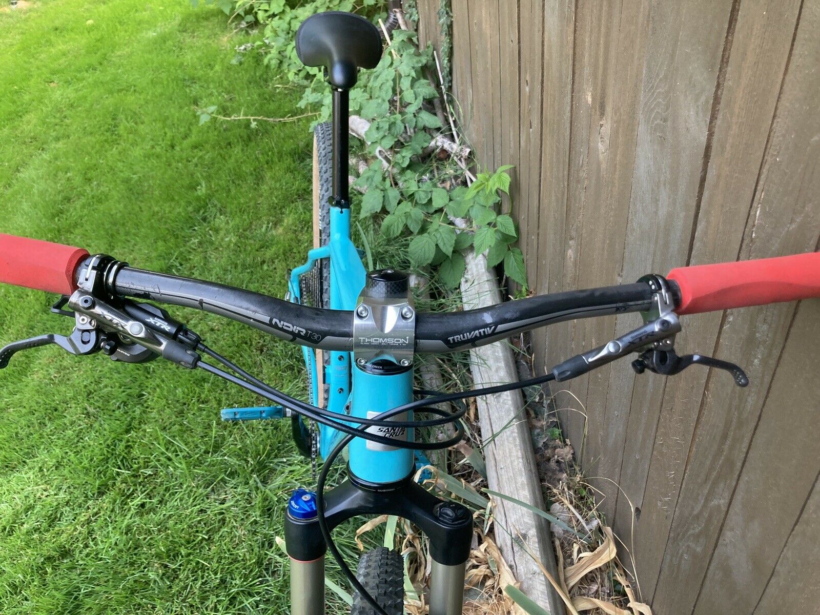 Santa Cruz Highball Carbon C- Large XTR - Fresh Stock Dated December 2025