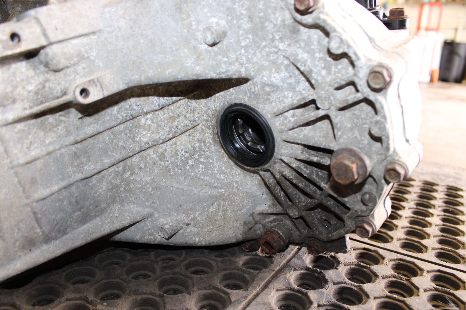 2002 04 ACURA RSX TYPE-S K20A2 2.OL OEM 6 SPEED MANUAL TRANSMISSION K20 DC5 - Fresh Stock Dated December 2025