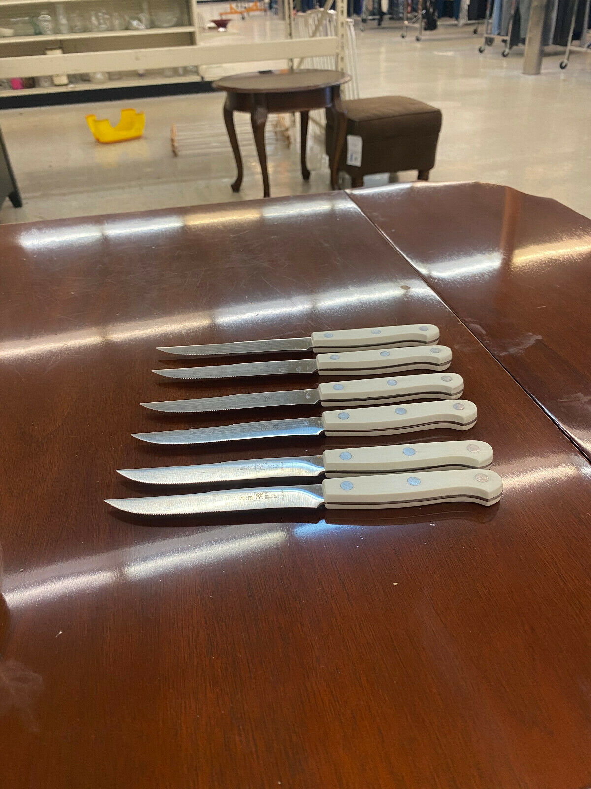 6 piece Zwilling J.A. Henckels White Handle Steak Knife Set  rostfrei Holland  A - Fresh Stock Dated January 2026