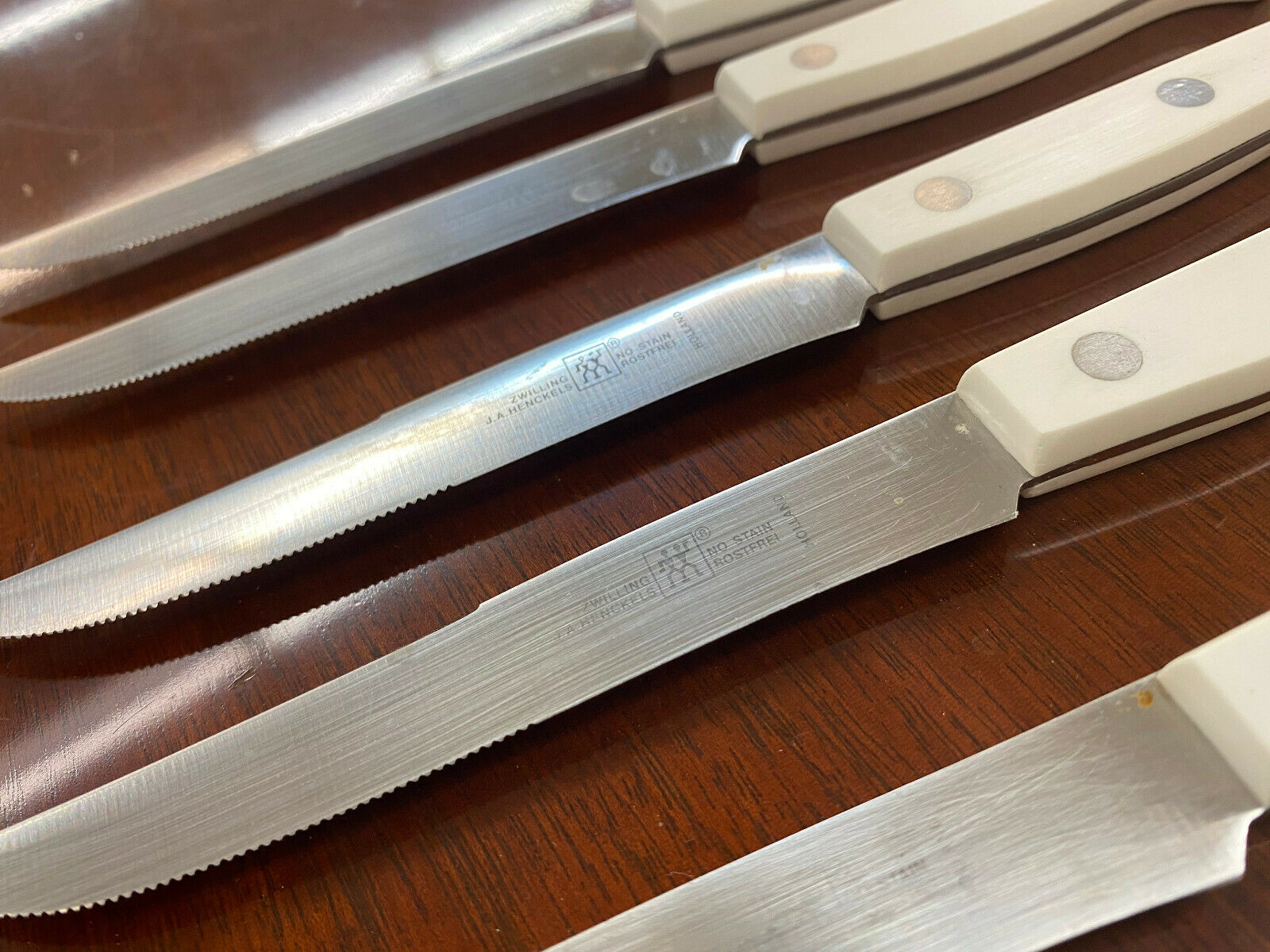 6 piece Zwilling J.A. Henckels White Handle Steak Knife Set  rostfrei Holland  A - Fresh Stock Dated January 2026