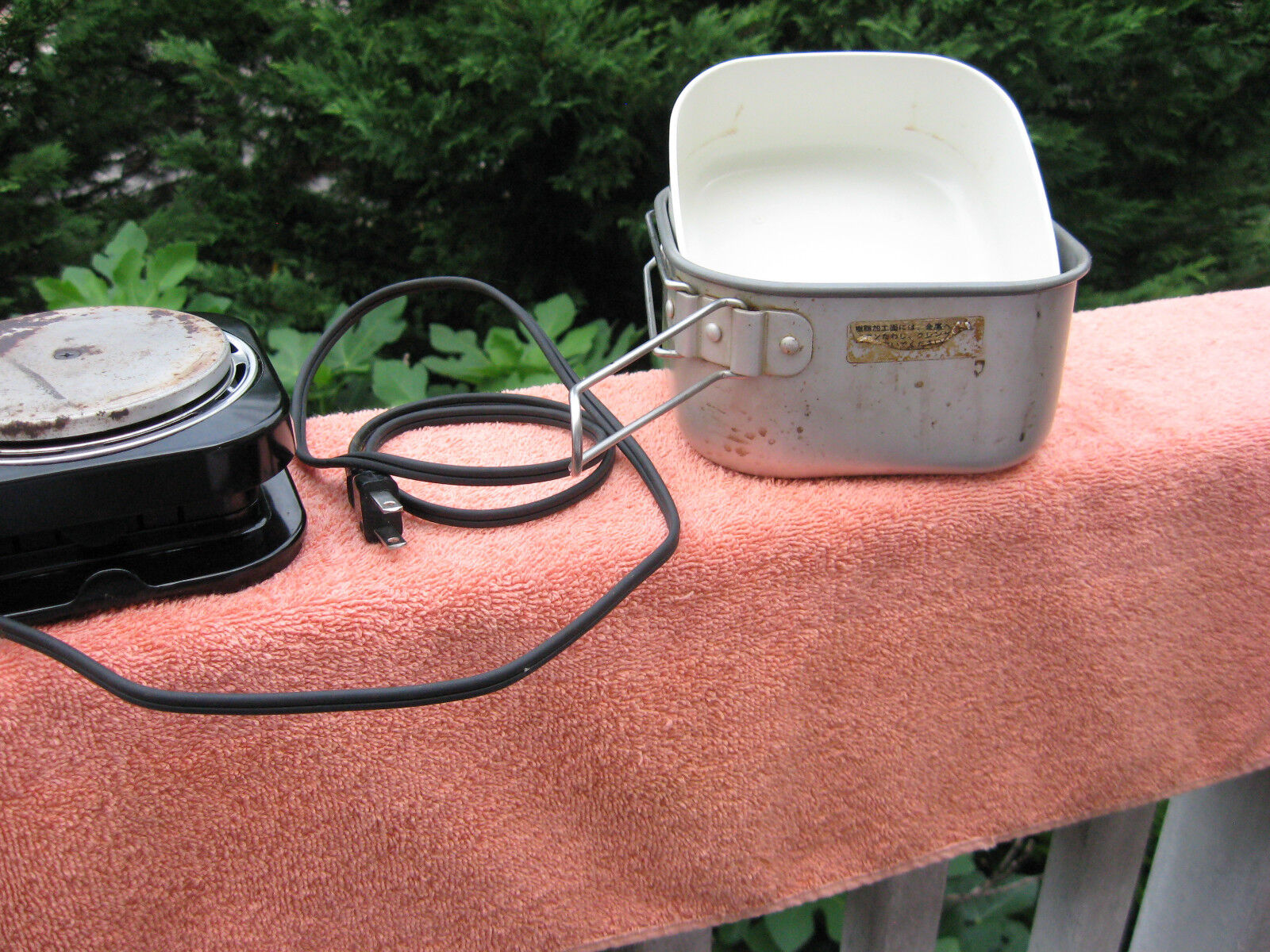 Vintage Traveland Single Burner Stovetop Travel Kit~Made In Japan - Fresh Stock Dated February 2026