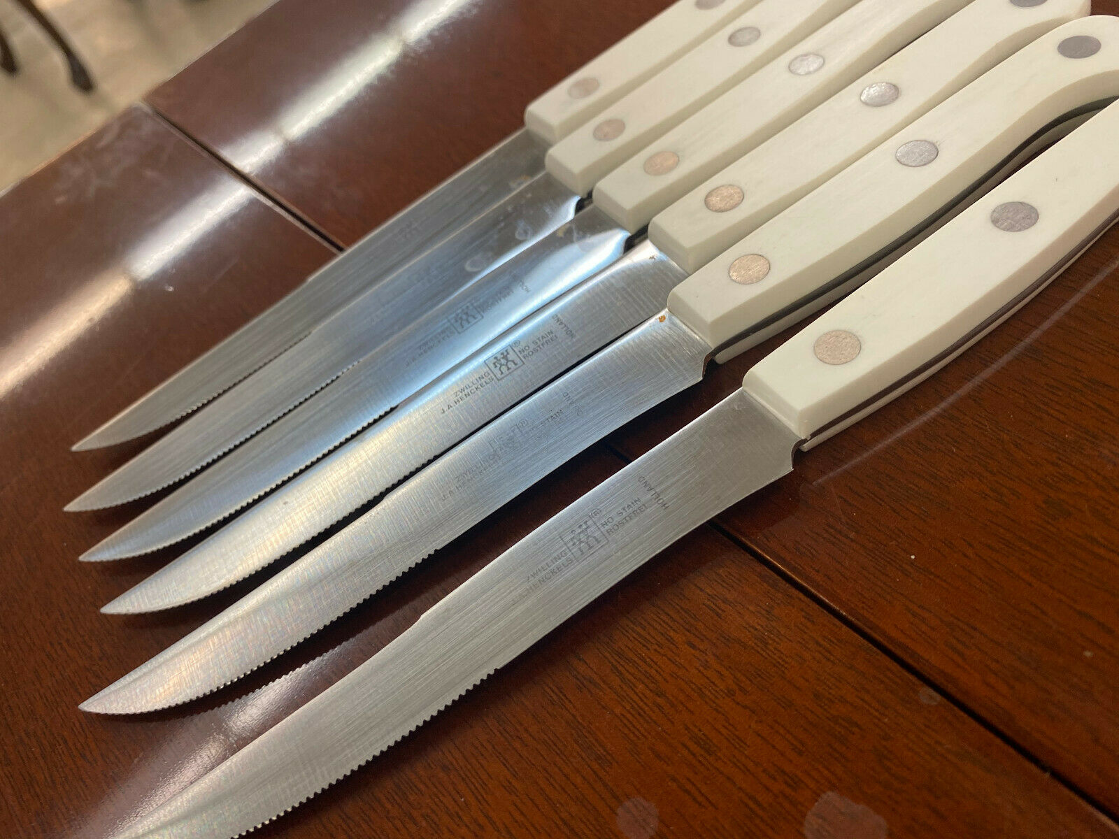 6 piece Zwilling J.A. Henckels White Handle Steak Knife Set  rostfrei Holland  A - Fresh Stock Dated January 2026