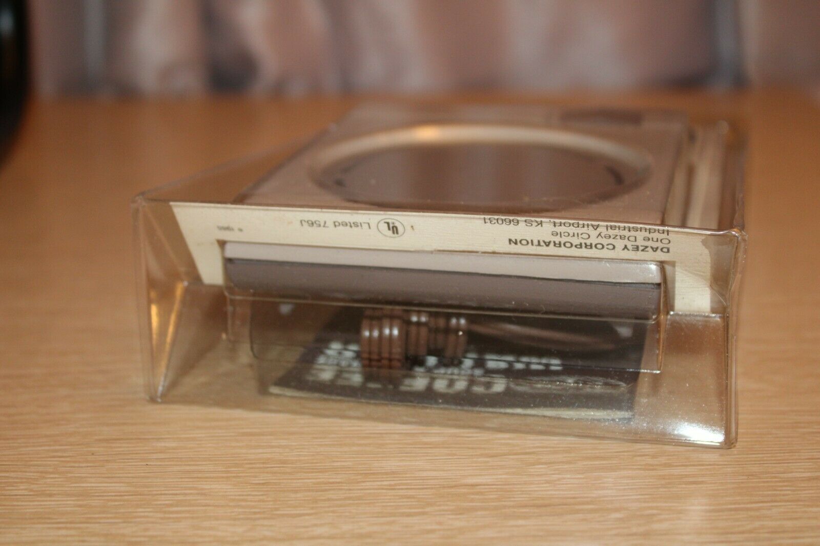 NEW VINTAGE 1985 DAZEY 25 Watt Coffee/TEA/ Soup Cup Mug Beverage Warmer CW-10 - Fresh Stock Dated February 2026