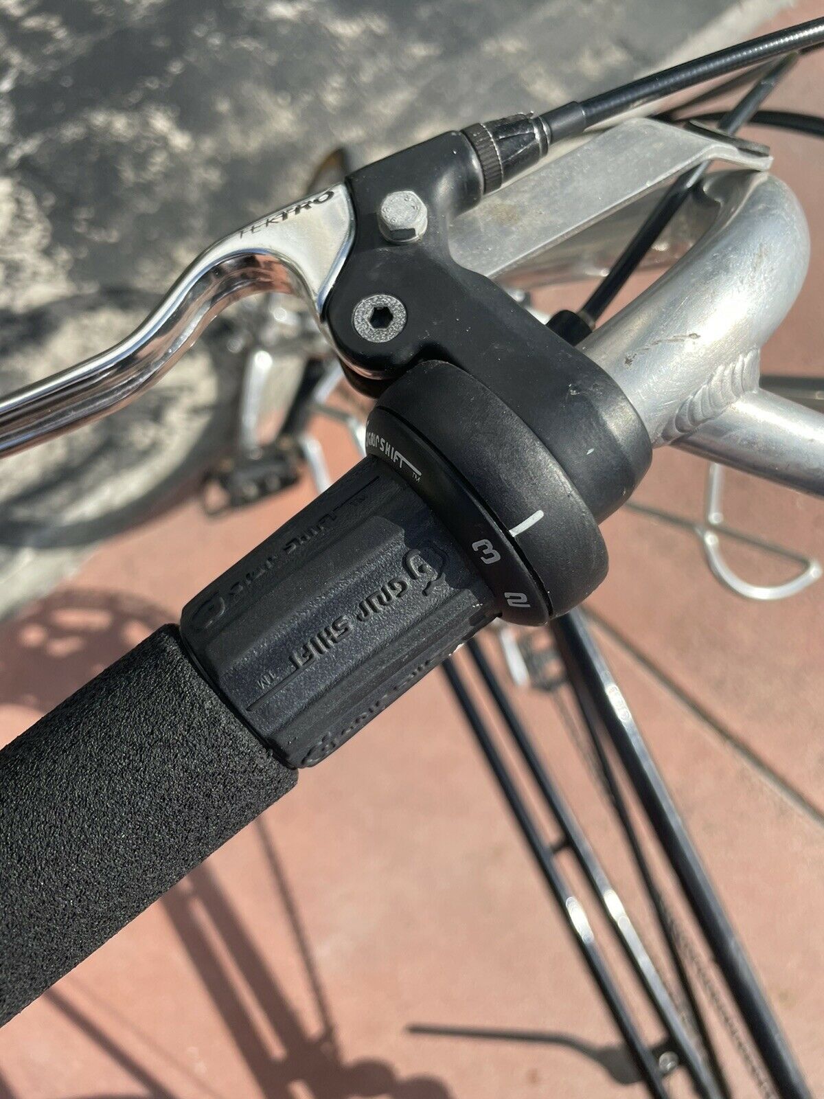 Easy Racer Tour Easy - Fresh Stock Dated December 2025