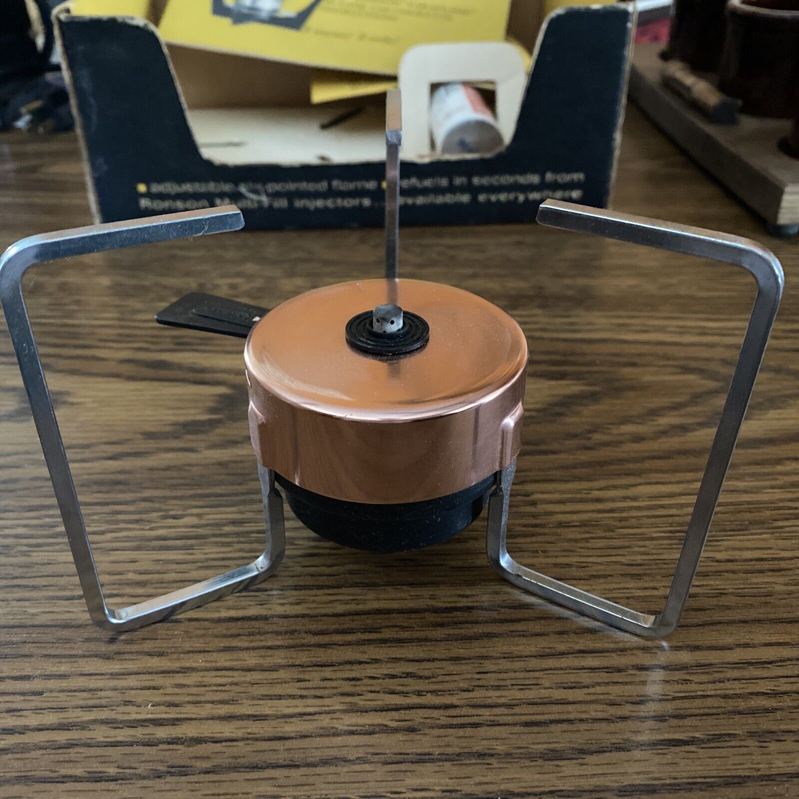 Vintage Ronson Varaflame Cookette Butane Gas Deluxe Handi Stand - Fresh Stock Dated February 2026