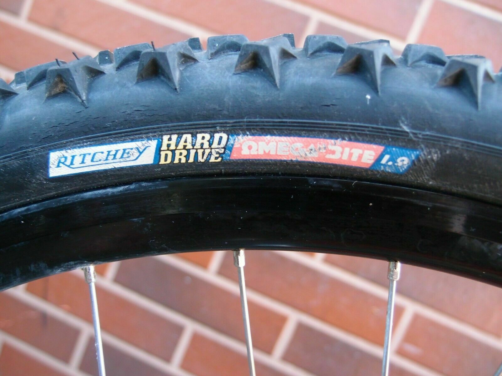 VGC MTB Focus Highland Peak 19.5 in Shimano STX RC / Alivio Miche Alesa XPlorer - Fresh Stock Dated January 2026