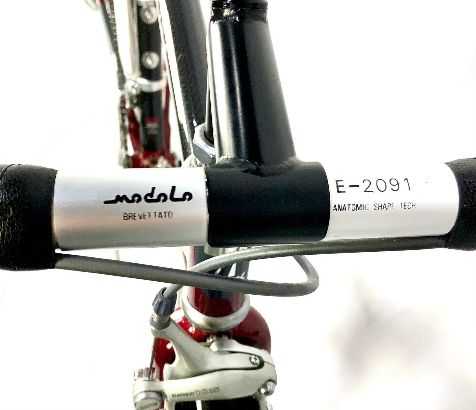 Trek Composite 2100 - Fresh Stock Dated December 2025