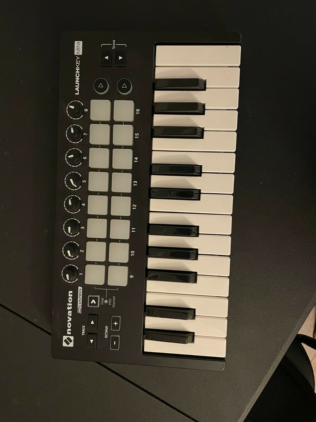 Novation launchkey mini mk2 - Used Once but works great!!! - Fresh Stock Dated December 2025