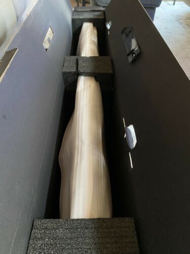 Native Instruments Komplete Kontrol S61 MKII EXCELLENT CONDITION included stand - Fresh Stock Dated December 2025