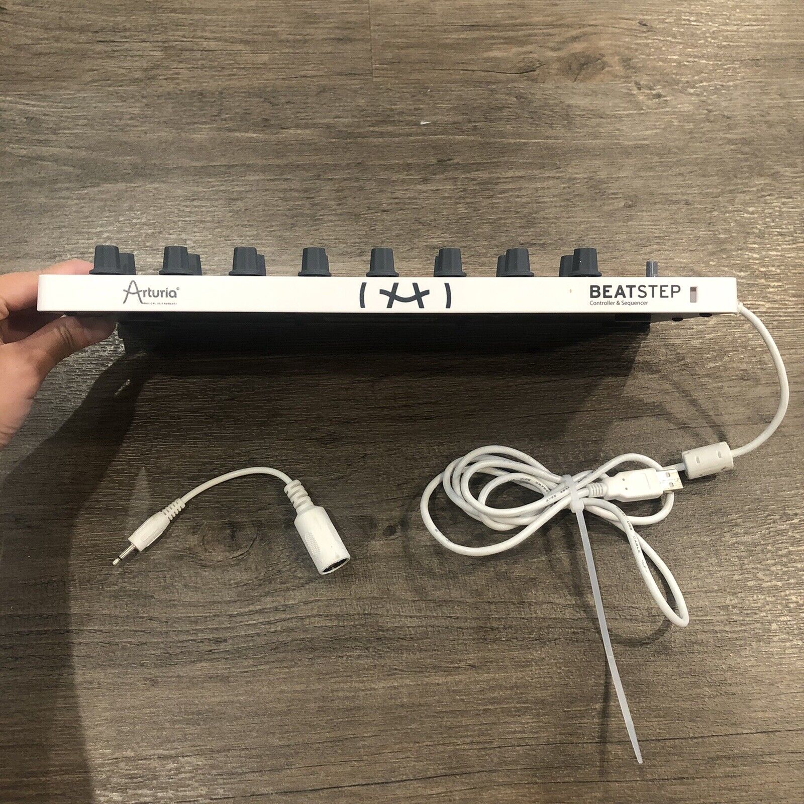 Arturia BeatStep MIDI Pad Controller and Sequencer ***Missing Level/Rate Knob*** - Fresh Stock Dated December 2025