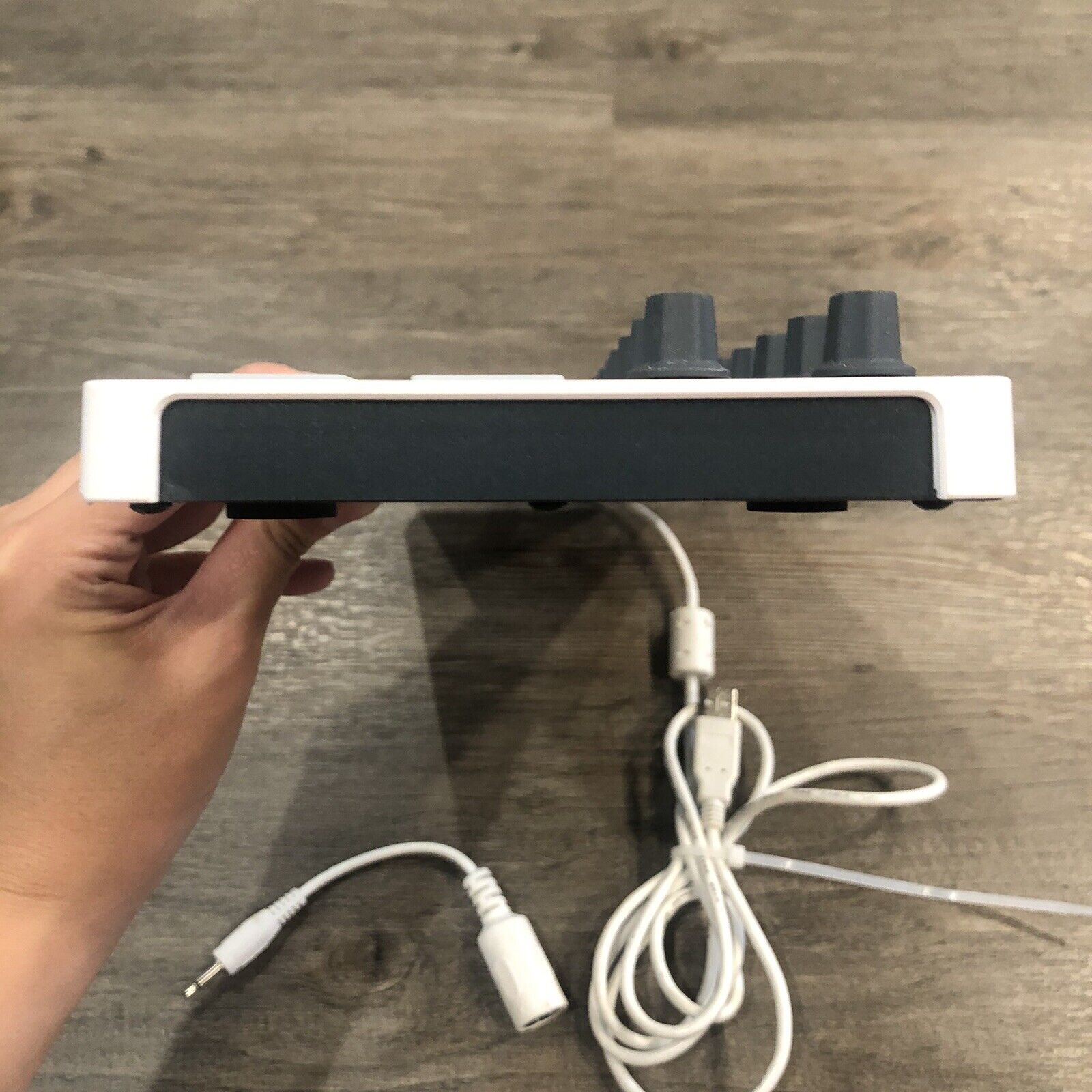 Arturia BeatStep MIDI Pad Controller and Sequencer ***Missing Level/Rate Knob*** - Fresh Stock Dated December 2025