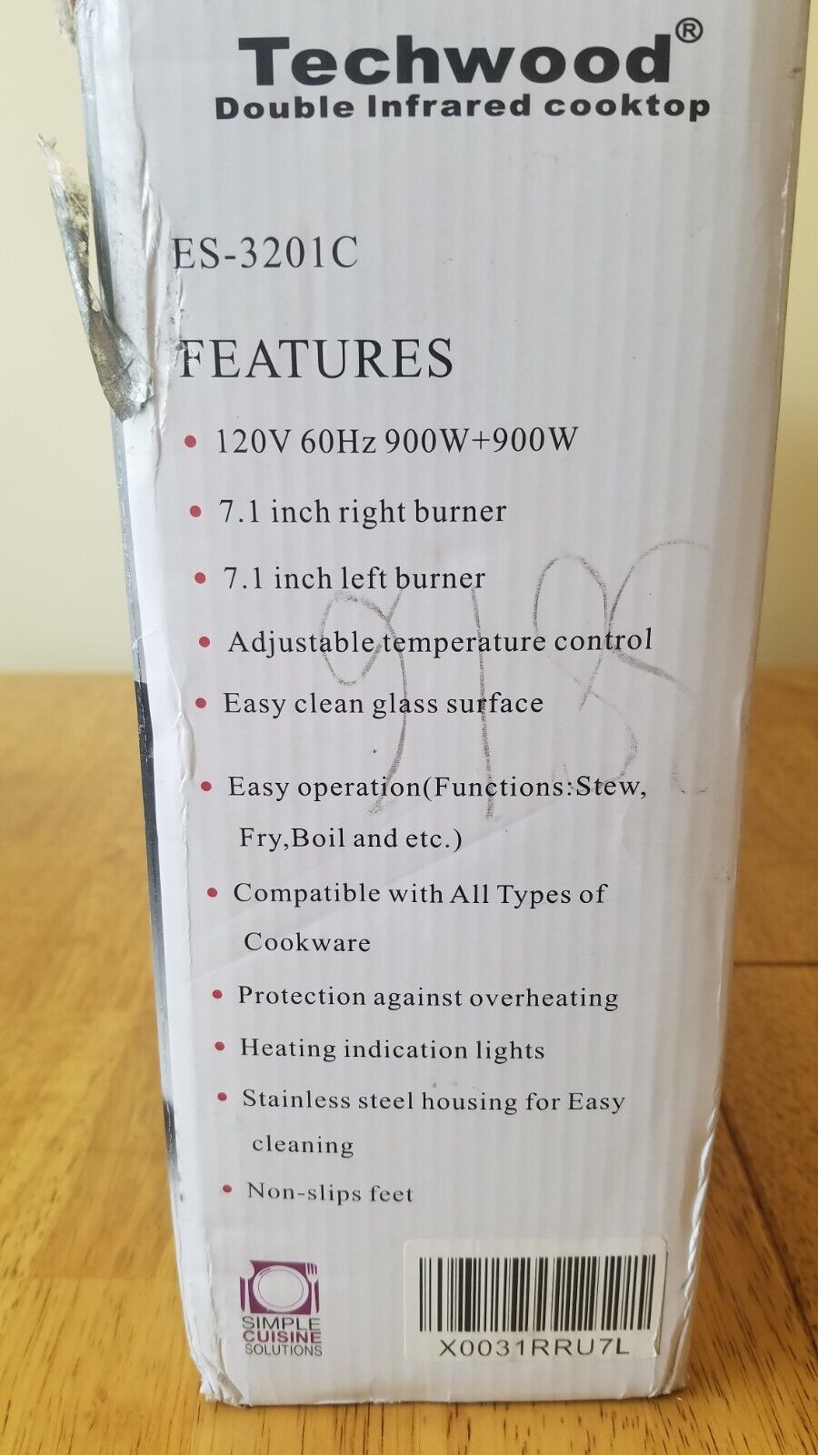 Techwood Double Infrared Cooktop 900W + 900W Hot Plates Countertop Portable - Fresh Stock Dated February 2026