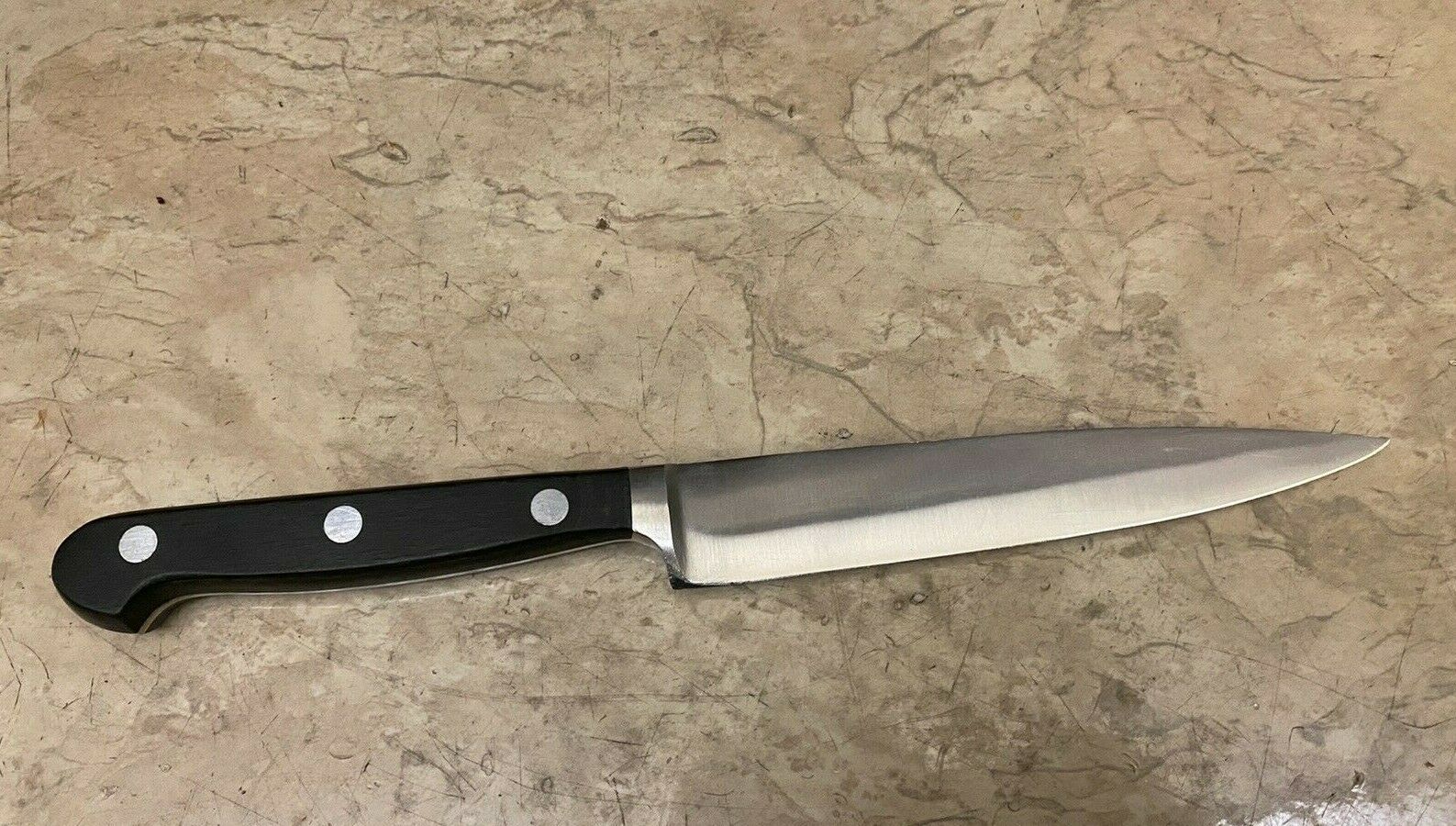 Zwilling J.A. Henckels 5.5