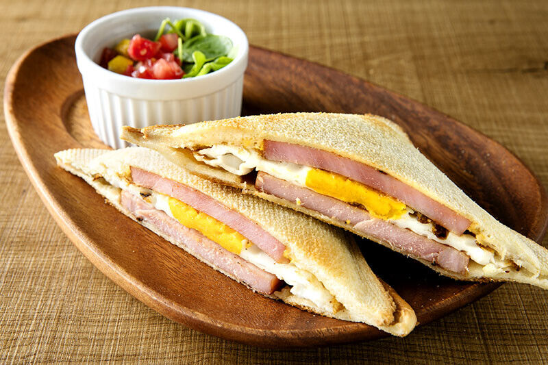 Hot Sand Sandwich Maker made easily with a grill SA136 StrixDesign Made in JAPAN - Fresh Stock Dated February 2026