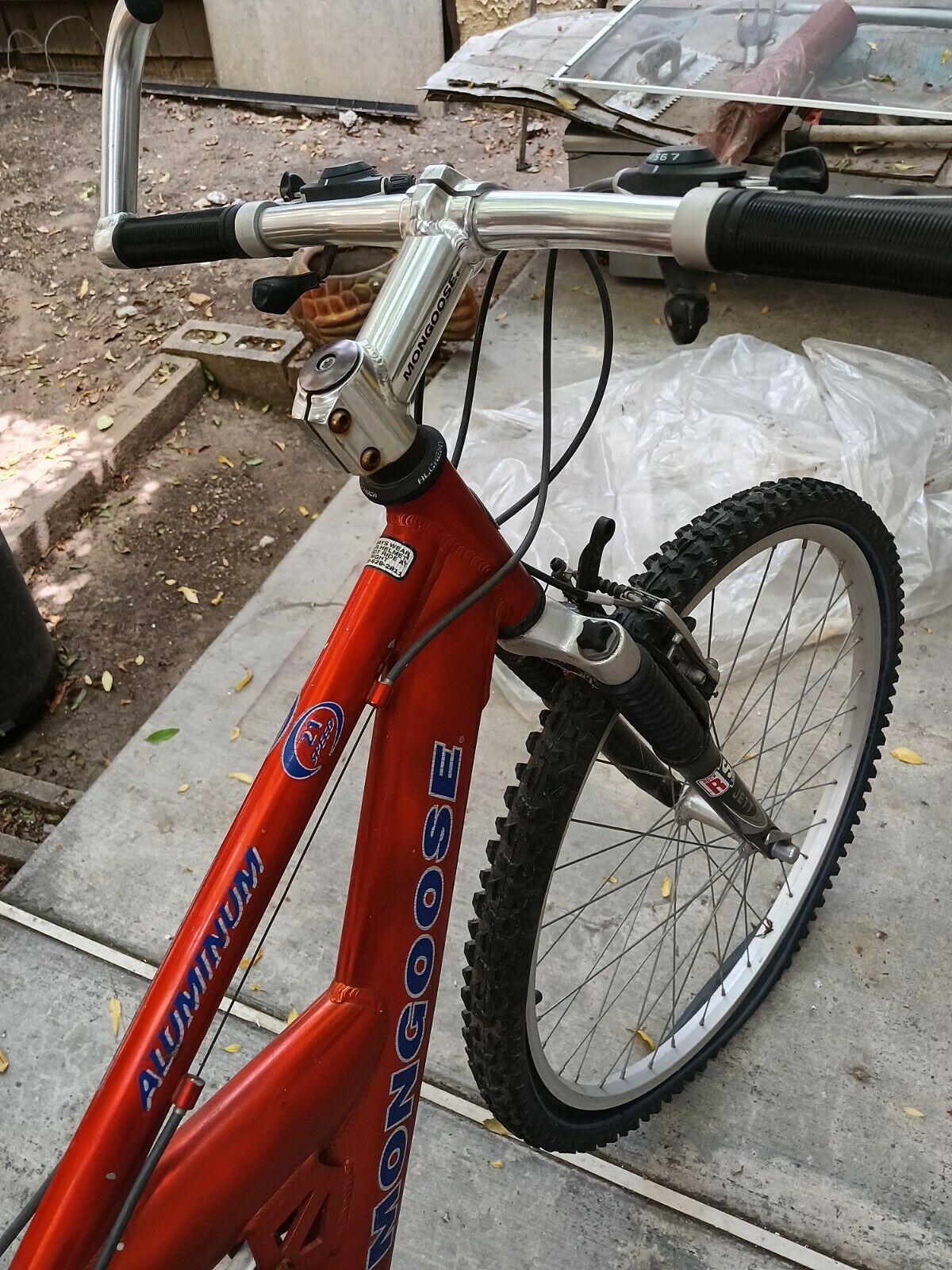 Mongoose Maxim Suspension Mountain Bike 26 Inch Wheel - Fresh Stock Dated January 2026