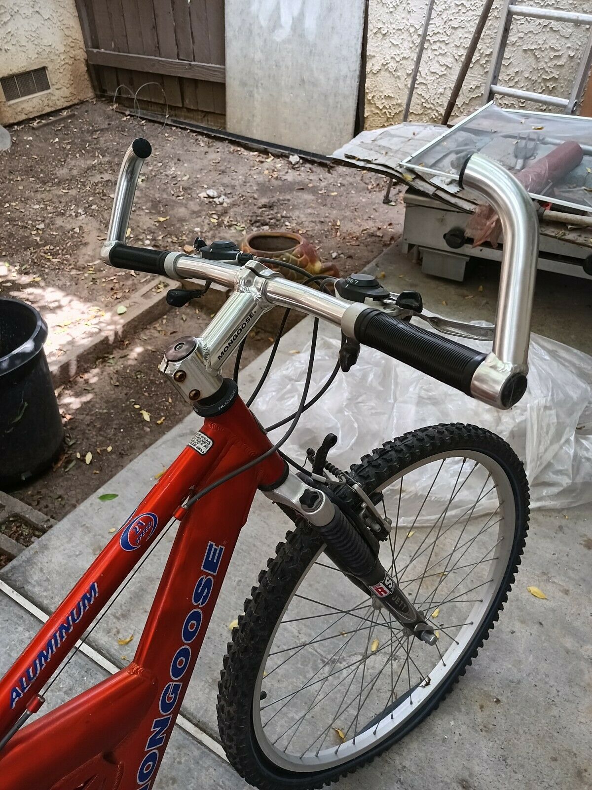 Mongoose Maxim Suspension Mountain Bike 26 Inch Wheel - Fresh Stock Dated January 2026