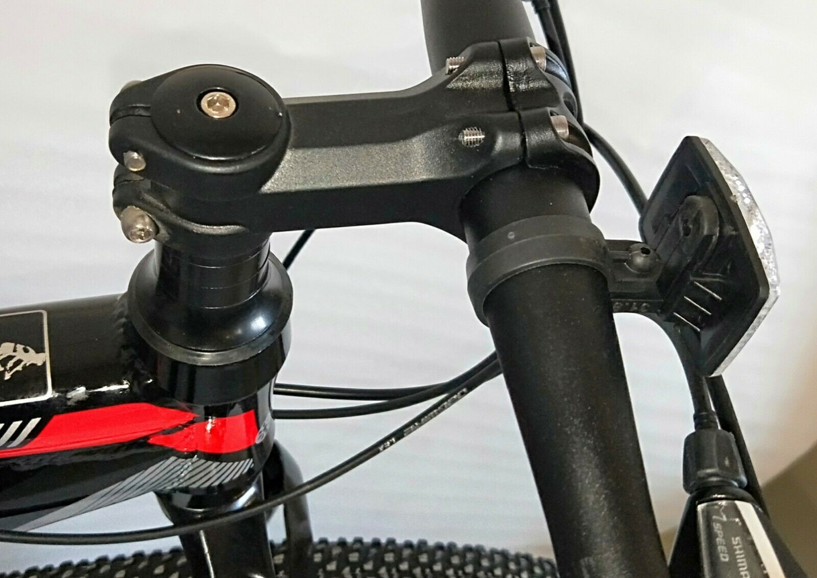 AONE MTB Mountain Bike 26 inch 21-Speed 19