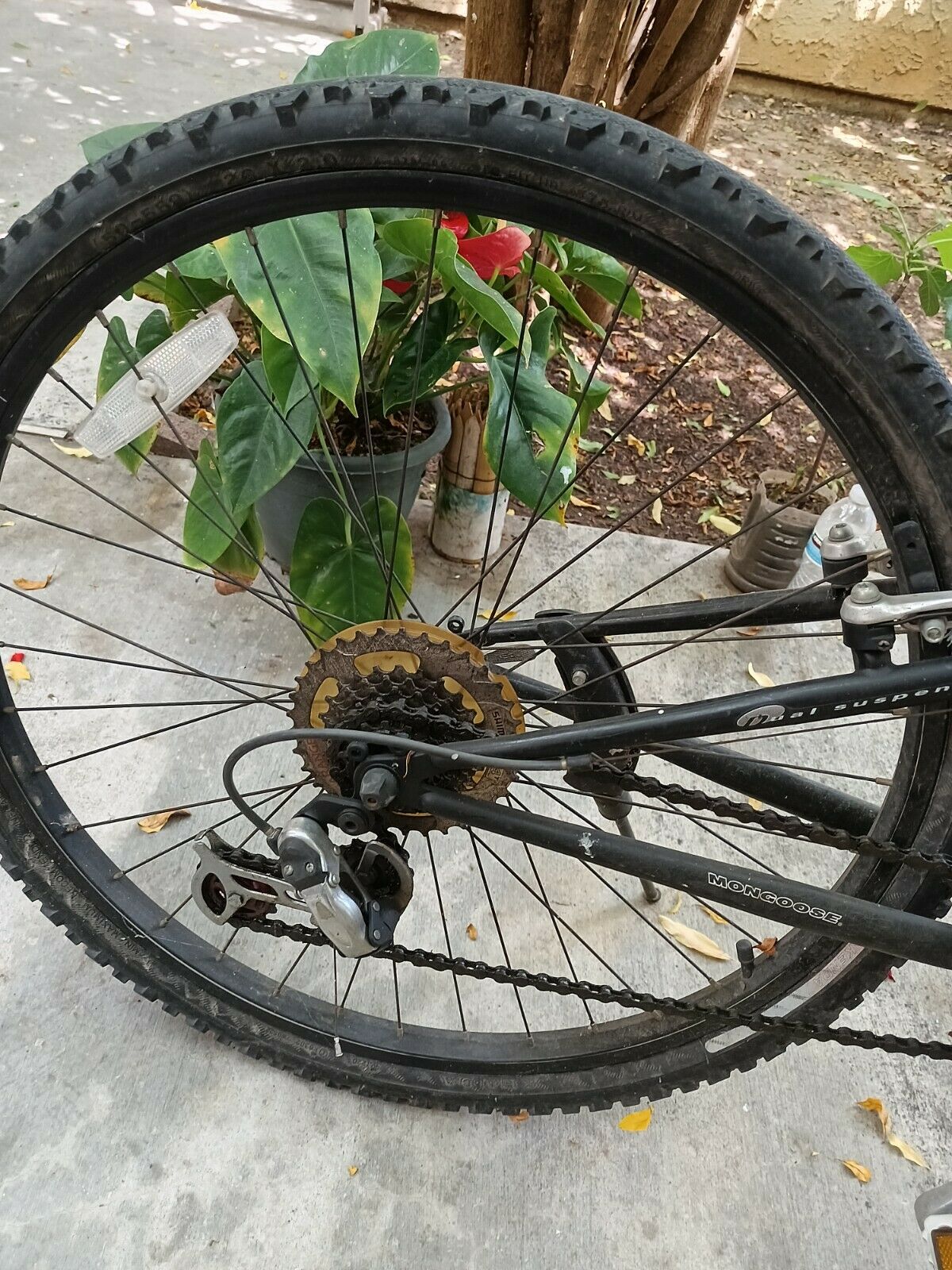 Mongoose Maxim Suspension Mountain Bike 26 Inch Wheel - Fresh Stock Dated January 2026