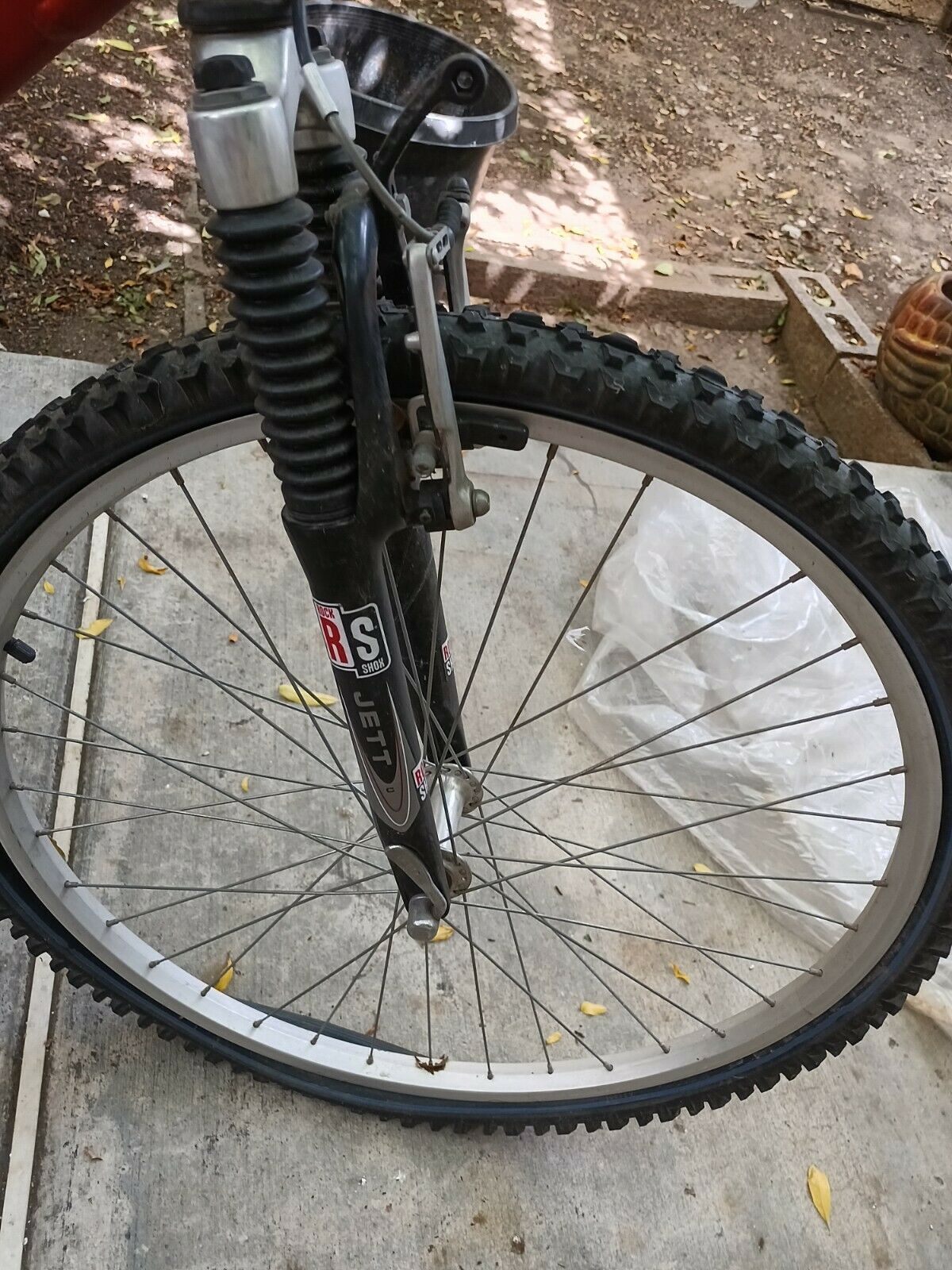 Mongoose Maxim Suspension Mountain Bike 26 Inch Wheel - Fresh Stock Dated January 2026