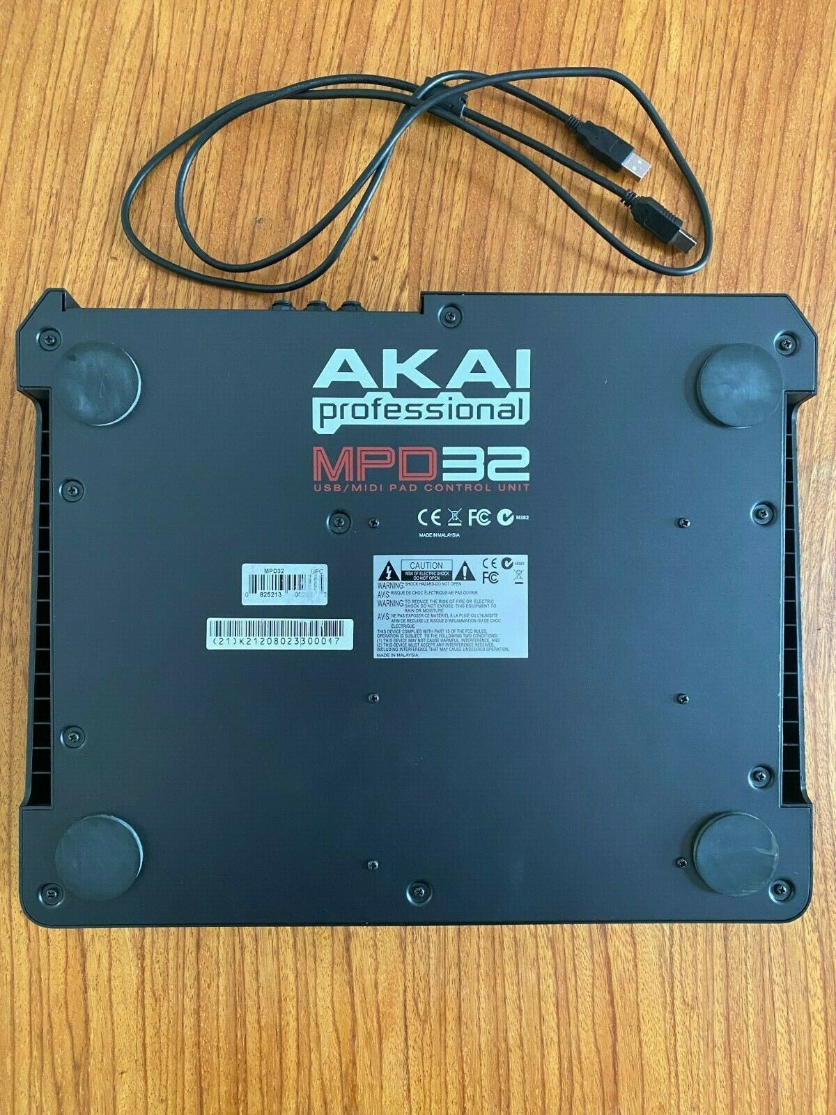 Akai MPD32 MIDI Controller & Drum Pad (Gently Used) - Fresh Stock Dated December 2025