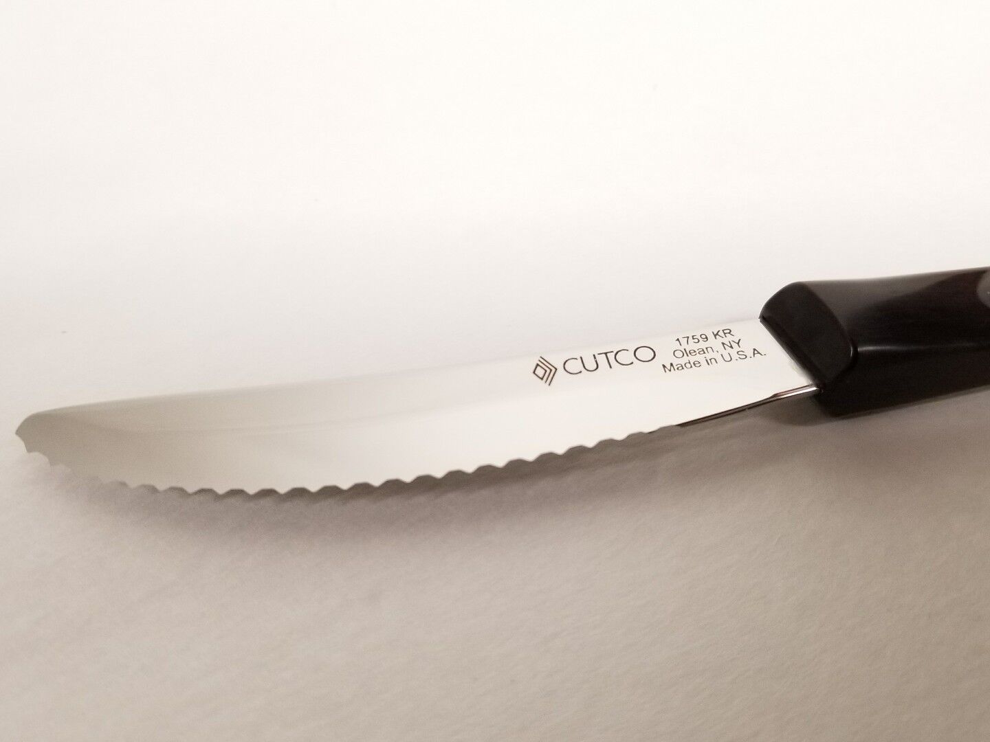 Brand New Cutco Steak/Table Knife #1759 Double D edge dark brown Handle - Fresh Stock Dated February 2026