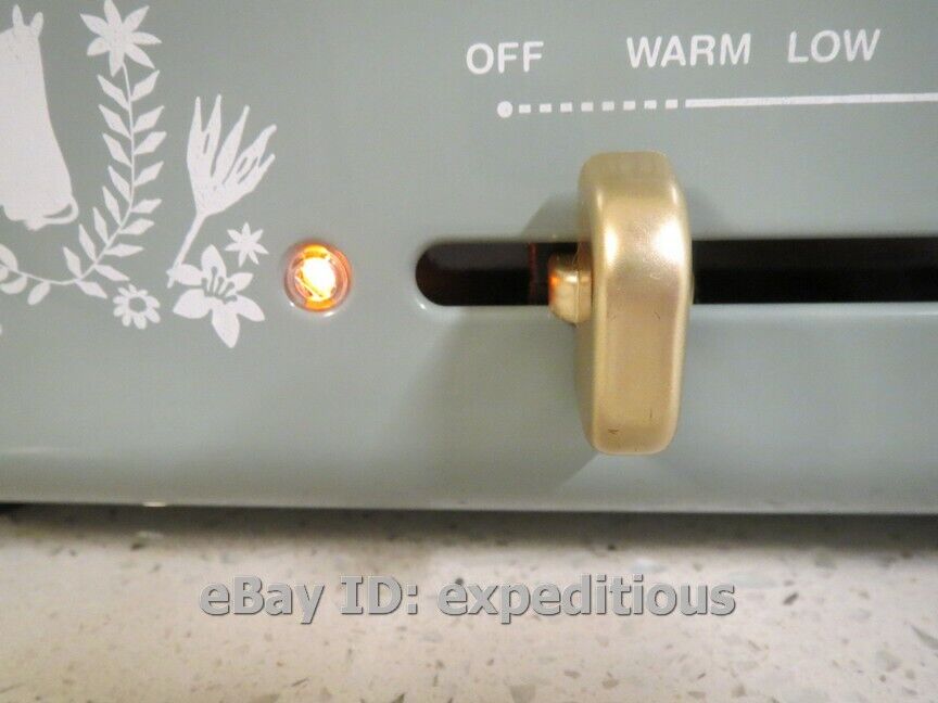 BRUNO MOOMIN COMPACT HOT PLATE JAPAN VERSION 100V WORKING PARTS ONLY PLEASE READ - Fresh Stock Dated February 2026