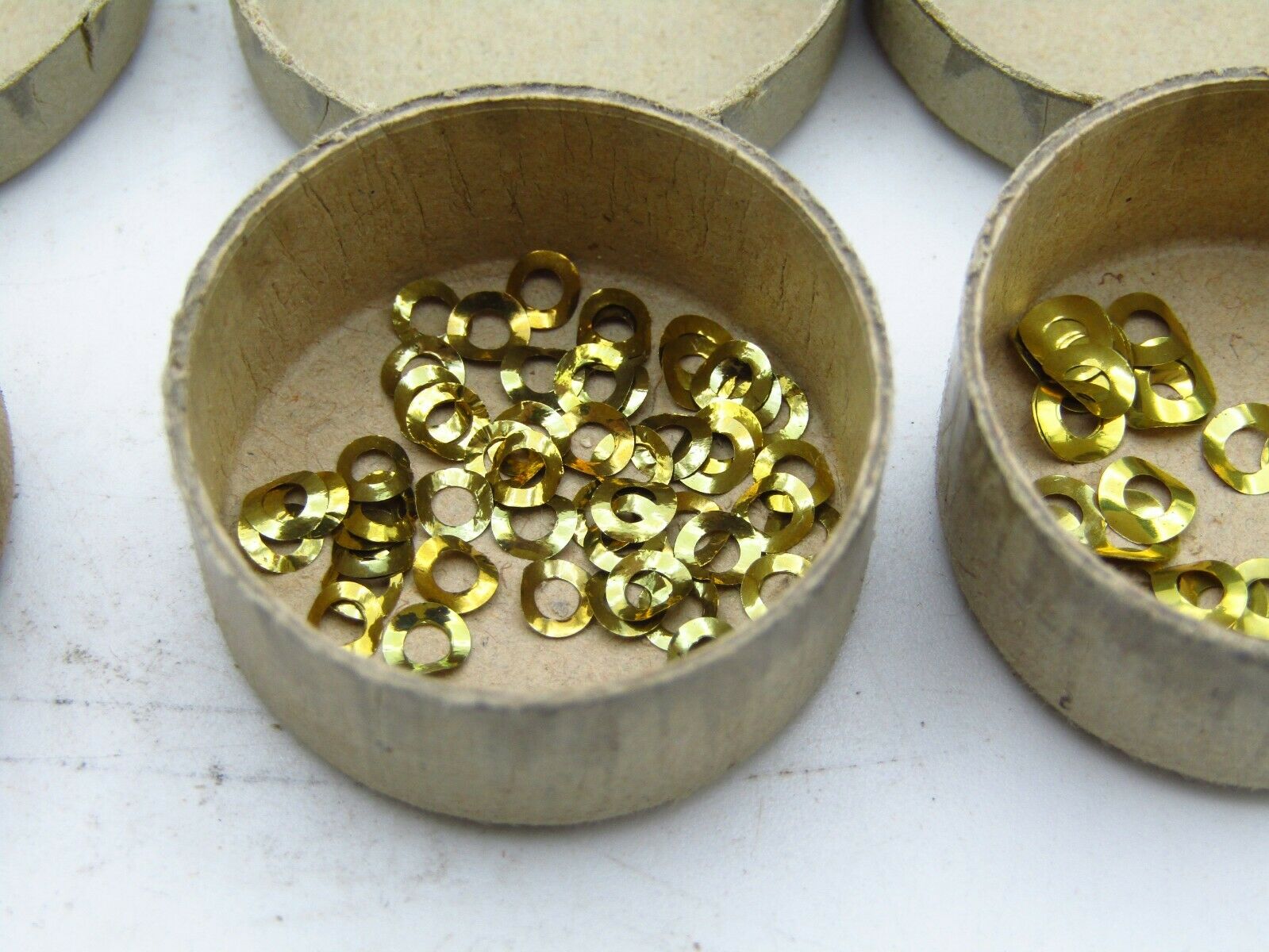 SET OF JUSTRITE ROUND DIAL WASHERS MISSING 1 SIZES 2, 3, 3.5 & 4 FOR WATCHES w2 - Fresh Stock Dated December 2025