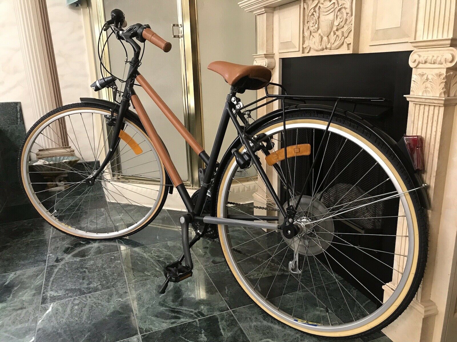 HERMES LEATHER BICYCLE BARENIA - Fresh Stock Dated January 2026