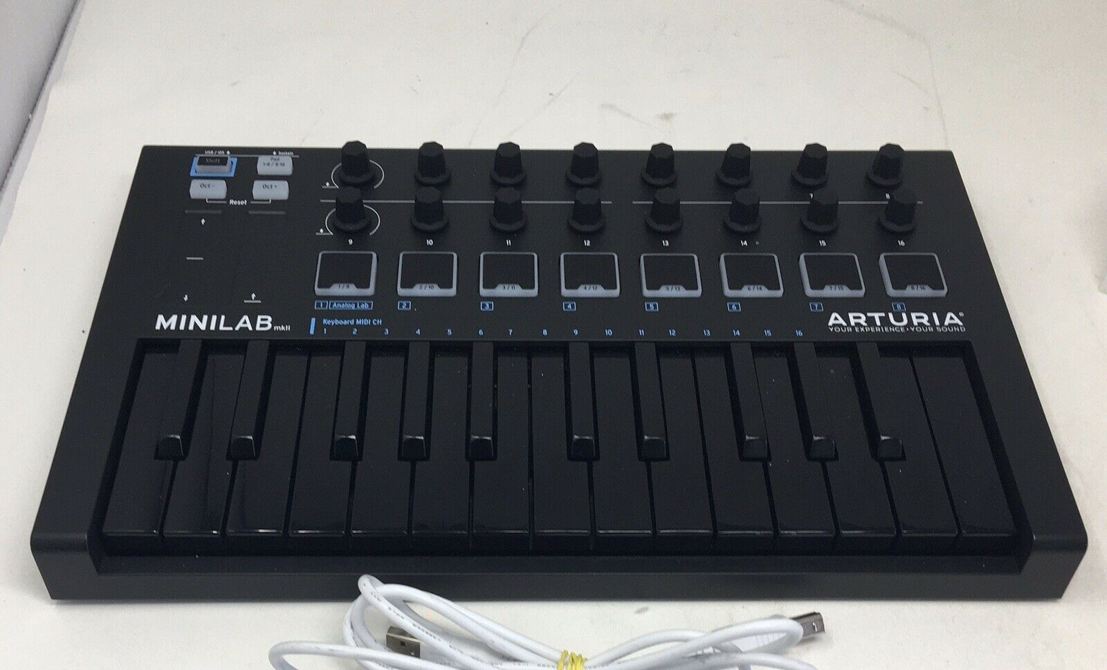 Arturia minilab mkii 25 slim-key controller - Fresh Stock Dated December 2025