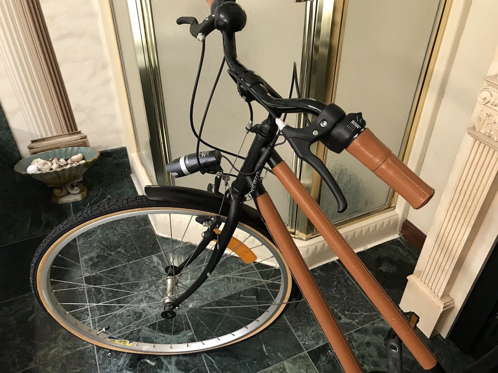 HERMES LEATHER BICYCLE BARENIA - Fresh Stock Dated January 2026