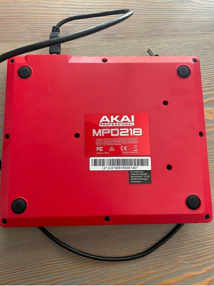 Akai professional mpd218 drum pad - Fresh Stock Dated December 2025
