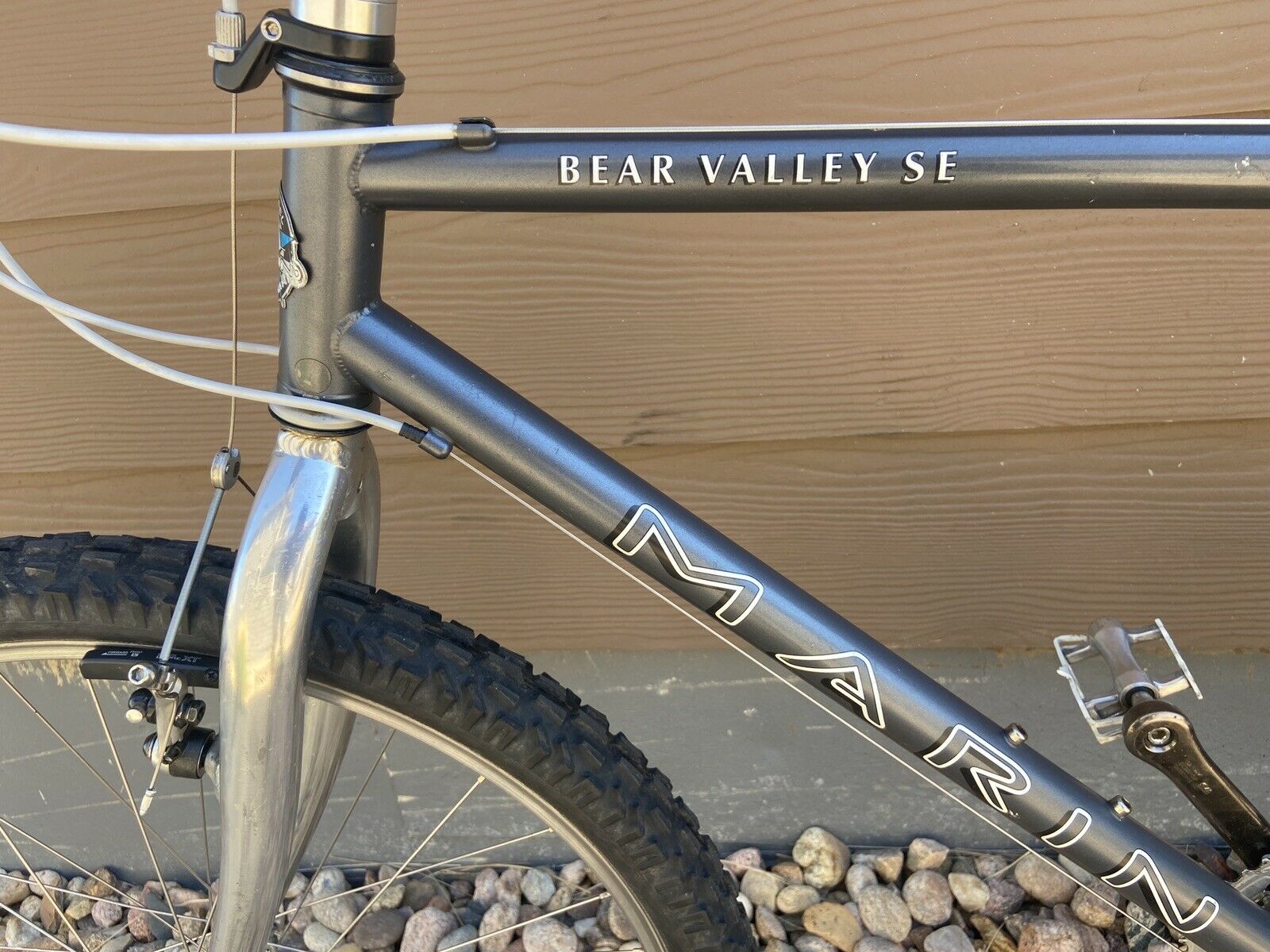 Marin Bear Valley SE Vintage Mountain bike In Excellent Condition - Fresh Stock Dated December 2025