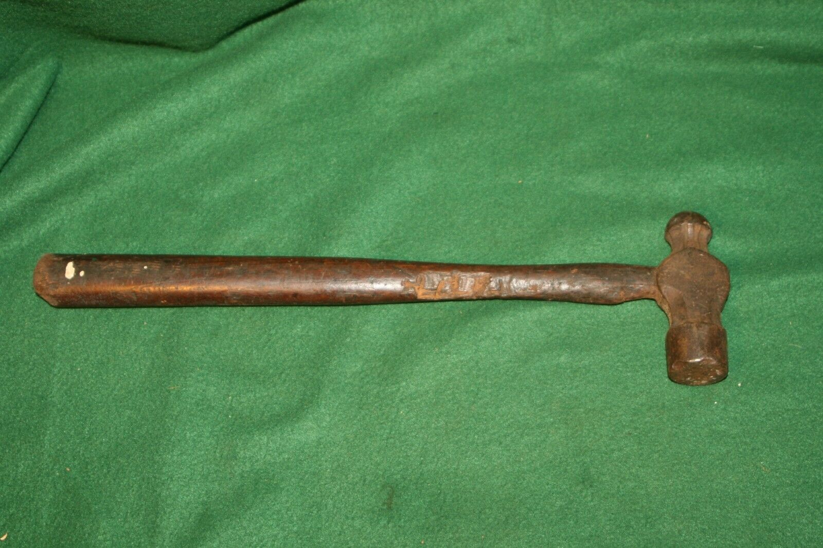 Unique Vintage 1lb 6oz Ball Pein 15-1/2