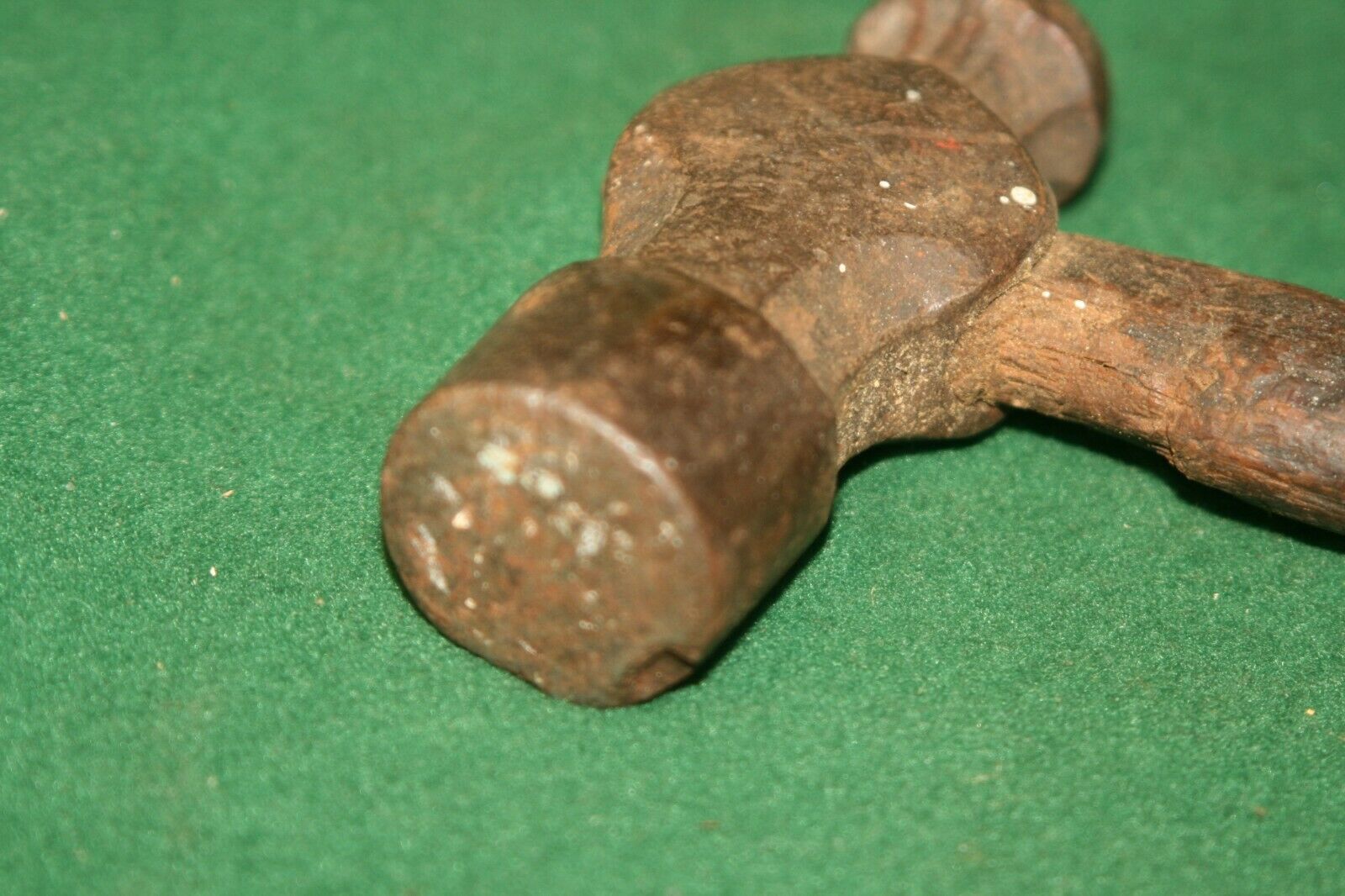 Unique Vintage 1lb 6oz Ball Pein 15-1/2